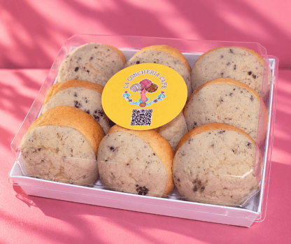 Oreo Conchas – Cookies & Cream (9-Pack) - La Concheria Cafe