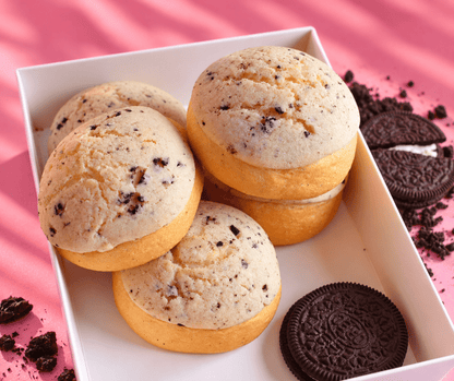 Oreo Conchas – Cookies & Cream (9-Pack) - La Concheria Cafe